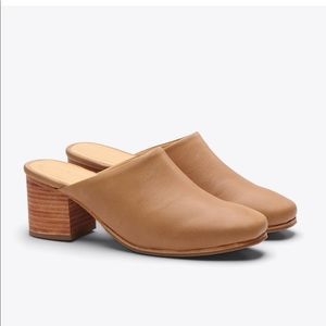 Nisolo- All-Day Heeled Mule